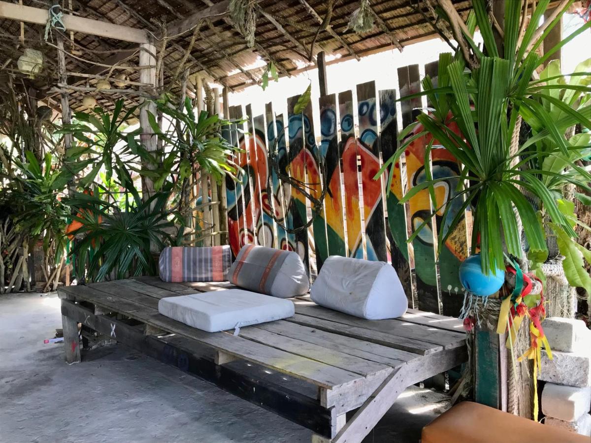 Rasta Baby Bar & Bungalows - Suitable For Young Travelers Koh Phayam Exterior foto